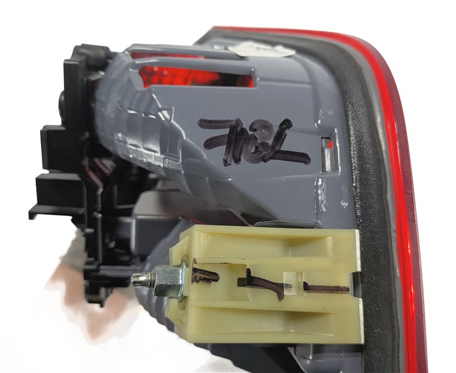 Thumbnail 9: 11-17 BMW X3 (F25) REAR LEFT DRIVER INNER TRUNK HATCH GATE TAILLIGHT LIGHT LAMP