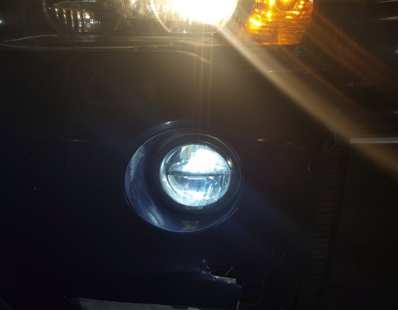 Thumbnail 2: 2014-2019 BMW X3 X4 X5 X6 (F15 F16 F25 F26 F85 F86) LEFT LED FOGLIGHT LIGHT LAMP
