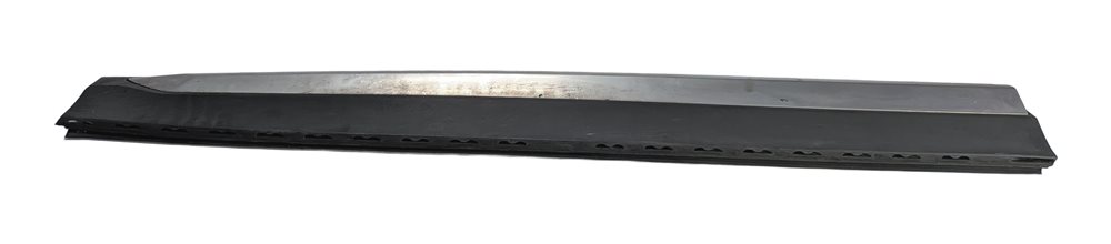 Thumbnail 2: 11-18 BMW X3 X4 (F25 26) FRONT LEFT LOWER DOOR MOULDING TRIM (w/o M or X-LINE)