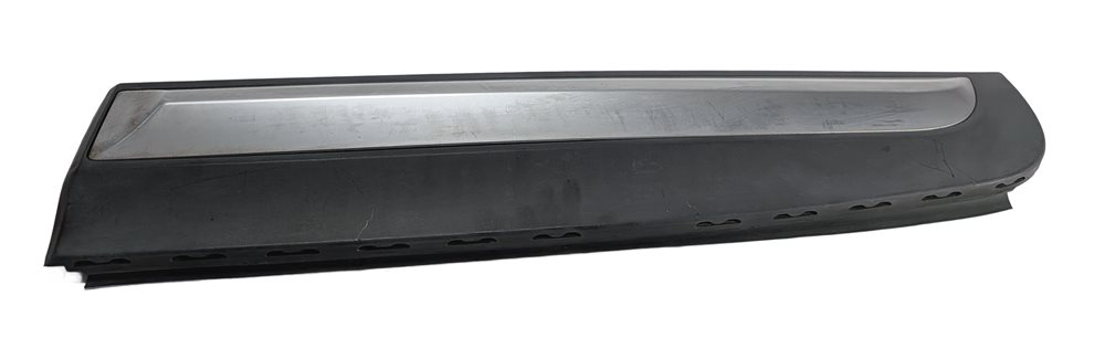 Thumbnail 2: 11-18 BMW X3 X4 (F25 26) REAR LEFT LOWER DOOR MOULDING TRIM (w/o M or X-LINE)