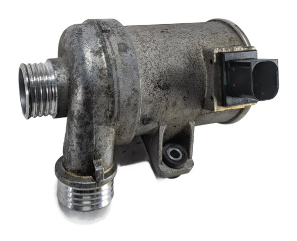 12-18 BMW 328i 428i 528i X3 X5 Z4 (F30 F31 F32 F10 E84 F15 F25) 2.0L WATER PUMP