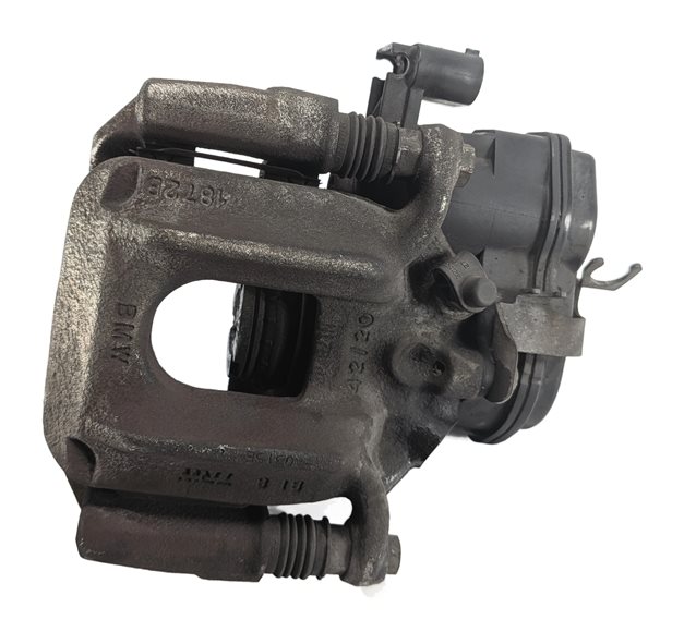Thumbnail 4: 11-18 BMW X3 X4 (F25 F26) REAR RIGHT PASSENGER DISC BRAKE CALIPER w/ ACTUATOR