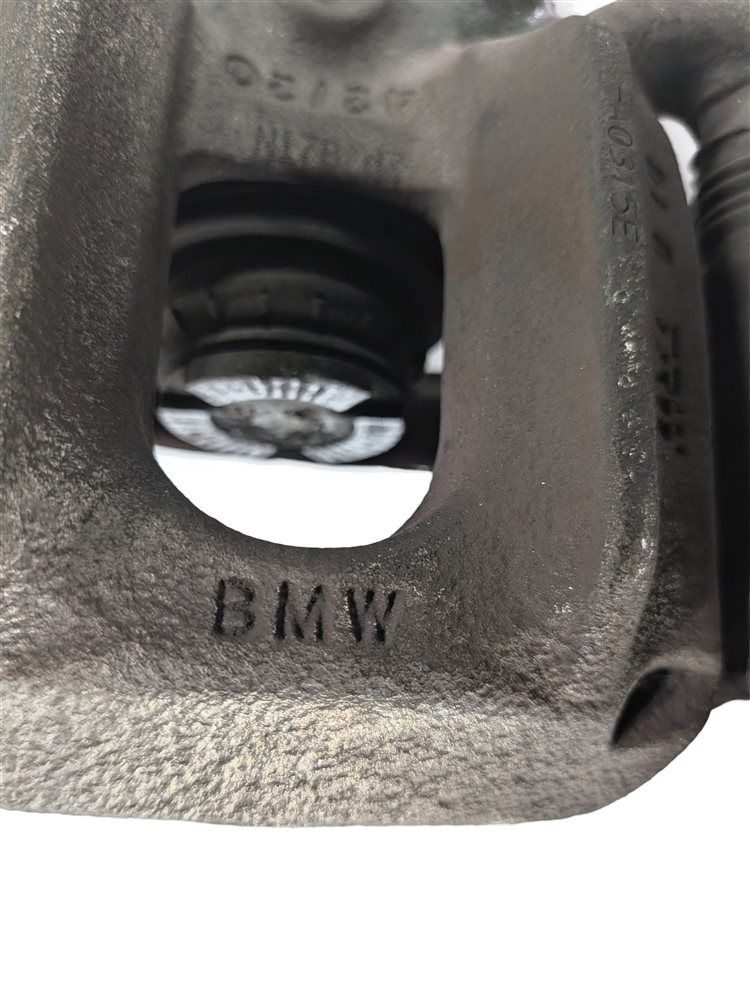 Thumbnail 6: 11-18 BMW X3 X4 (F25 F26) REAR RIGHT PASSENGER DISC BRAKE CALIPER w/ ACTUATOR