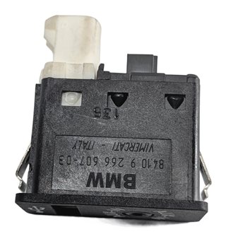 Thumbnail 4: 2016 BMW X3 (F25) CENTER CONSOLE USB AUX AUXILIARY INPUT SOCKET PORT JACK