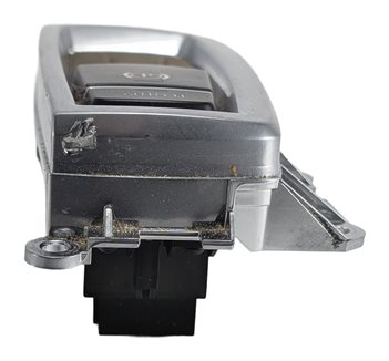 Thumbnail 2: 2016 BMW X3 (F25) ELECTRONIC EMERGENCY PARK PARKING BRAKE AUTO HOLD SWITCH PANEL