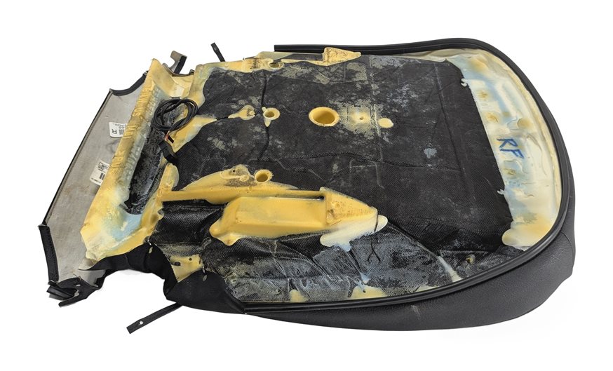 Thumbnail 4: 2016 BMW X3 (F25) FRONT RIGHT PASSENGER LOWER SEAT BOTTOM CUSHION (Black)