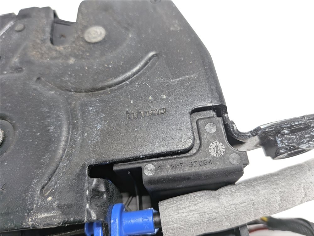 Thumbnail 8: 2016 BMW X3 (F25) REAR TAILGATE LIFTGATE LOCK LATCH SOFT CLOSE ACTUATOR MOTOR