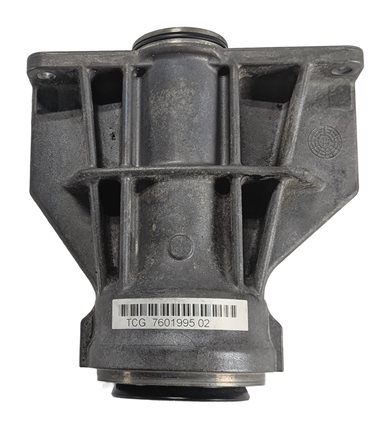 Thumbnail 3: 2016 BMW X3 (F25) FRONT DIFFERENTIAL AXLE SHAFT SUPPORT CARRIER BEARING BRACKET