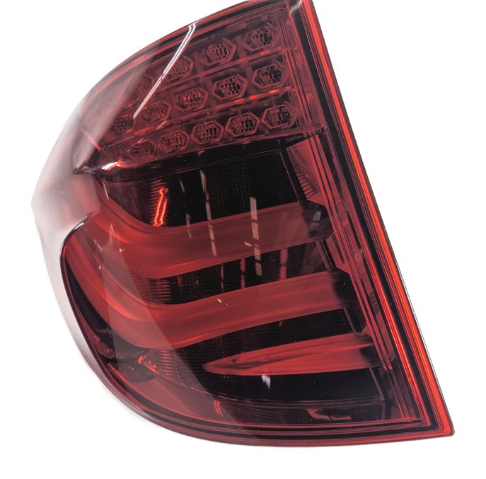 Thumbnail 4: 2010-2013 BMW 535iGT 550iGT (F07) LEFT DRIVER OUTER TAILLIGHT BRAKE LIGHT LAMP