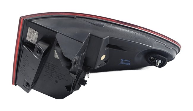 Thumbnail 5: 2010-2013 BMW 535iGT 550iGT (F07) LEFT DRIVER OUTER TAILLIGHT BRAKE LIGHT LAMP