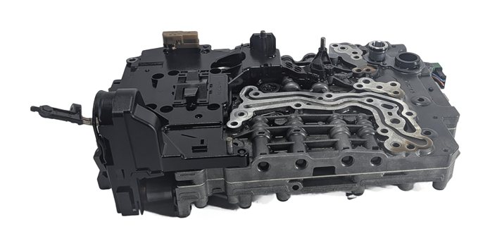 2010-2011 BMW 535i 535iGT (F07 F10) RWD 8HP-45 AUTOMATIC TRANSMISSION VALVE BODY