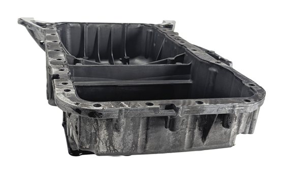 Thumbnail 3: 13-15 MERCEDES C E GLK CLS (W204 X204 W207 W218) 3.5L AWD ENGINE UPPER OIL PAN