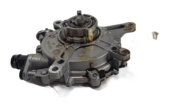 Thumbnail 2: 2012-2020 MERCEDES C E GLC CLS SLK (W204 W212 W213 W218 X253) BRAKE VACUUM PUMP