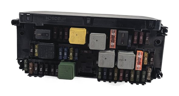 Thumbnail 3: 2014-2015 MERCEDES C-CLASS GLK (W204 X204) FRONT SIGNAL ACQUISITION MODULE SAM