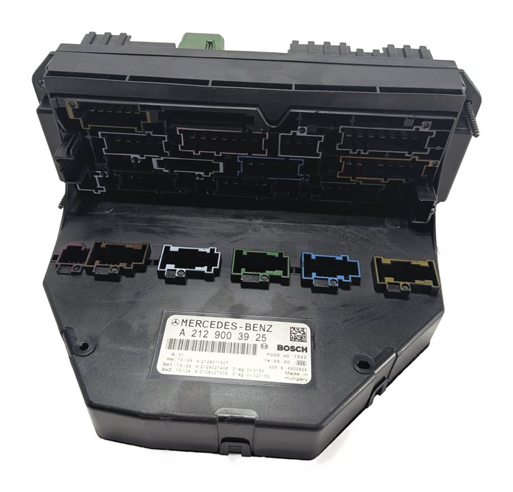 Thumbnail 5: 2014-2015 MERCEDES C-CLASS GLK (W204 X204) FRONT SIGNAL ACQUISITION MODULE SAM