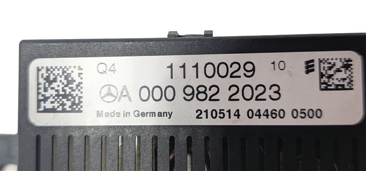 Thumbnail 5: 2015 MERCEDES GLK350 (X204) 3.5L BATTERY CONTROL RELAY MODULE COMPUTER