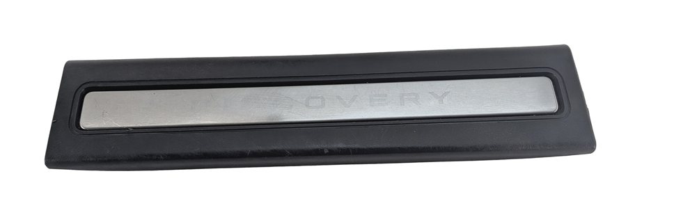 2017 ROVER DISCOVERY L462 FRONT LEFT DRIVER ILLUMINATED DOOR SILL SCUFF PLATE