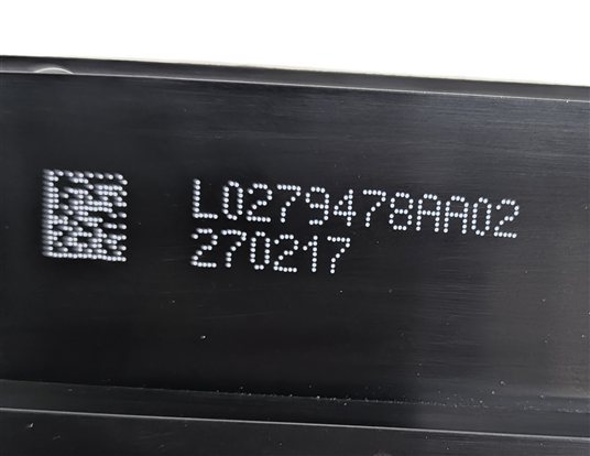 Thumbnail 8: 2017 ROVER DISCOVERY L462 REAR LEFT DOOR TRIM INSERT (Brushed Linear)
