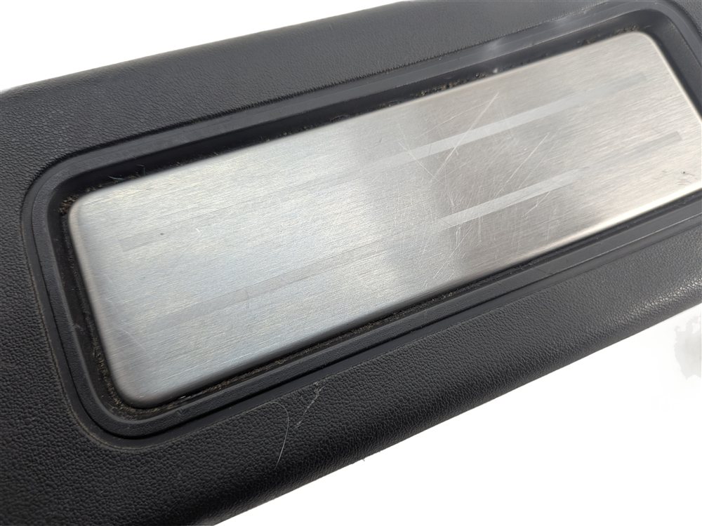 Thumbnail 6: 2017 LAND ROVER DISCOVERY L462 REAR RIGHT DOOR SILL SCUFF PLATE