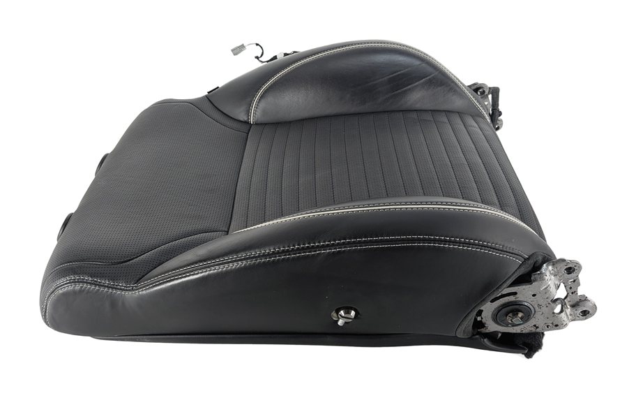Thumbnail 4: 2017 ROVER DISCOVERY L462 FRONT LEFT DRIVER SEAT BACK CUSHION (Black)