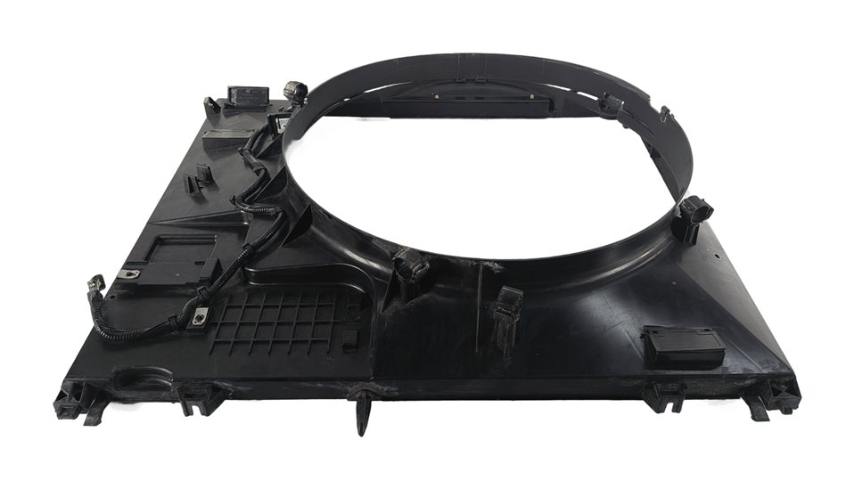 Thumbnail 4: 13-22 RANGE ROVER SPORT DISCOVERY L462 L494 RADIATOR COOLING FAN SHROUD TRIM