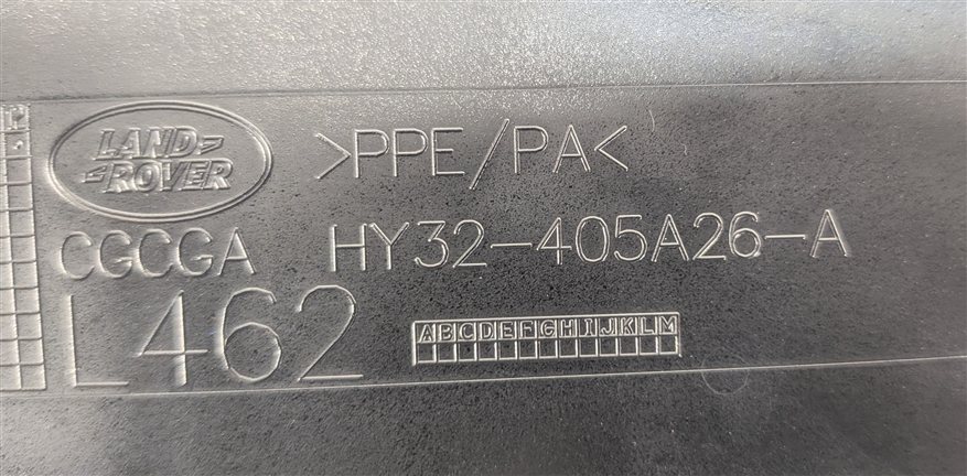 Thumbnail 4: 17-23 LAND ROVER DISCOVERY L462 REAR FUEL GAS TANK DOOR w/ HOUSING & CAP (Black)