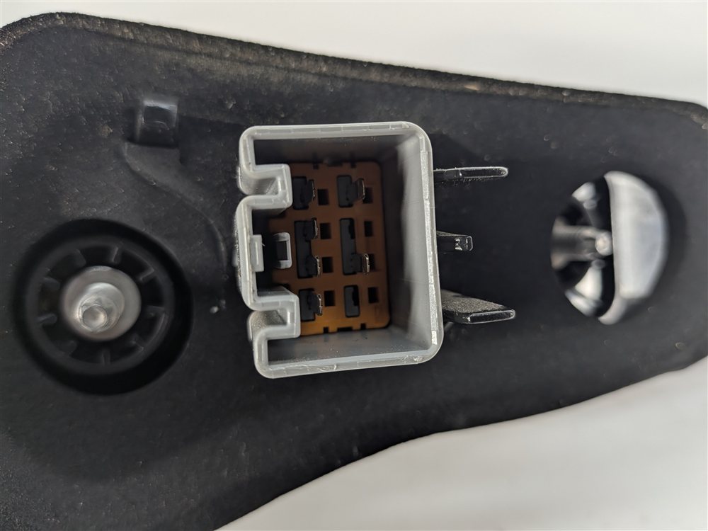 Thumbnail 5: 17-20 LAND ROVER DISCOVERY L462 REAR LEFT DRIVER OUTER QUARTER TAILLIGHT LAMP