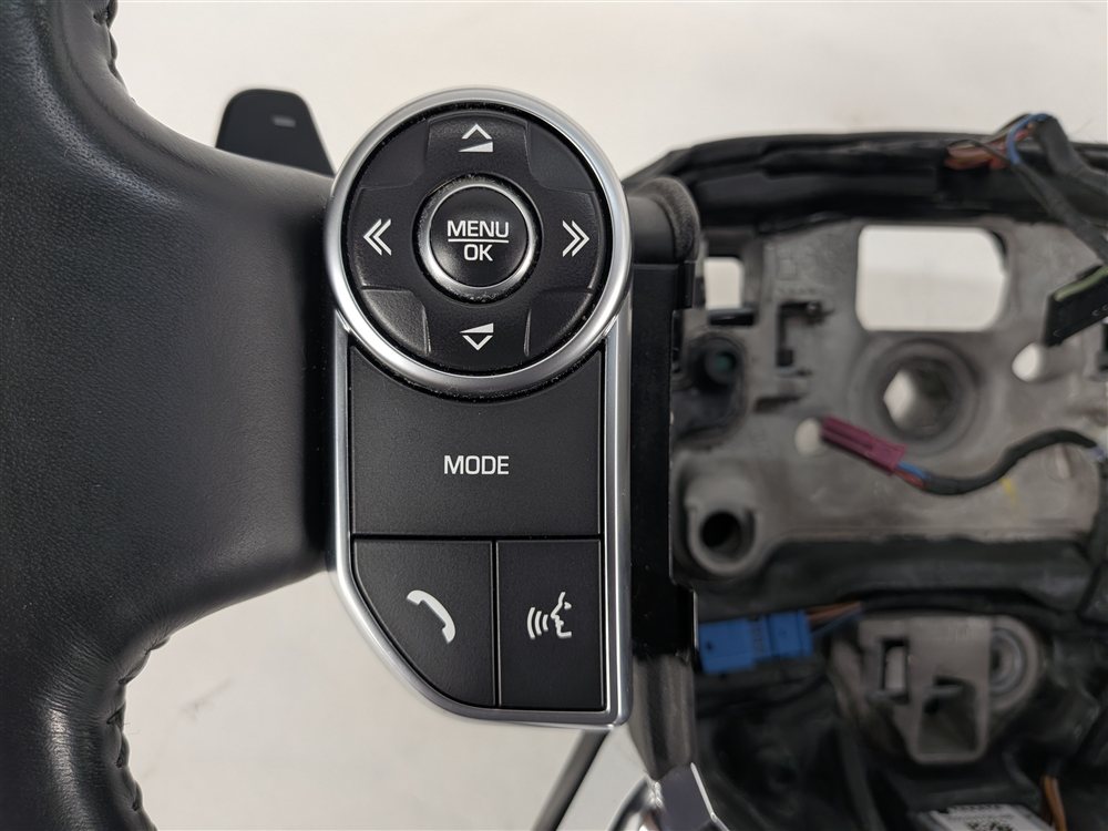 Thumbnail 7: 17-20 ROVER DISCOVERY (L462) HEATED STEERING w/SHIFT PADDLES GRAY STITCH (Black)