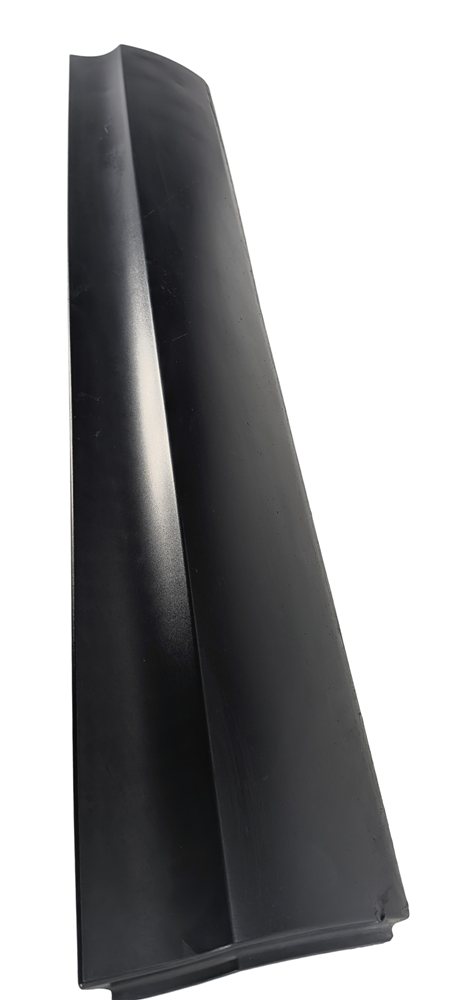 Thumbnail 3: 17-23 ROVER DISCOVERY (L462) FRONT LEFT DRIVER LOWER DOOR TRIM MOULDING (BLACK)