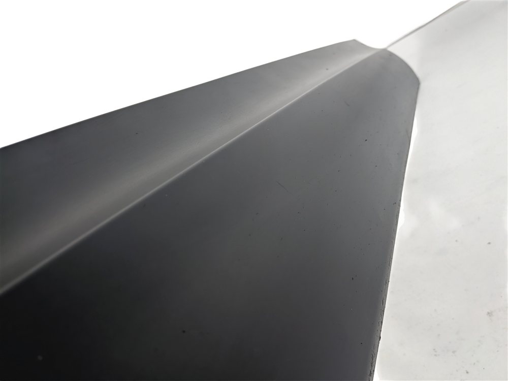 Thumbnail 8: 17-23 ROVER DISCOVERY L462 FRONT RIGHT PASSENGER LOWER DOOR TRIM MOULDING(BLACK)