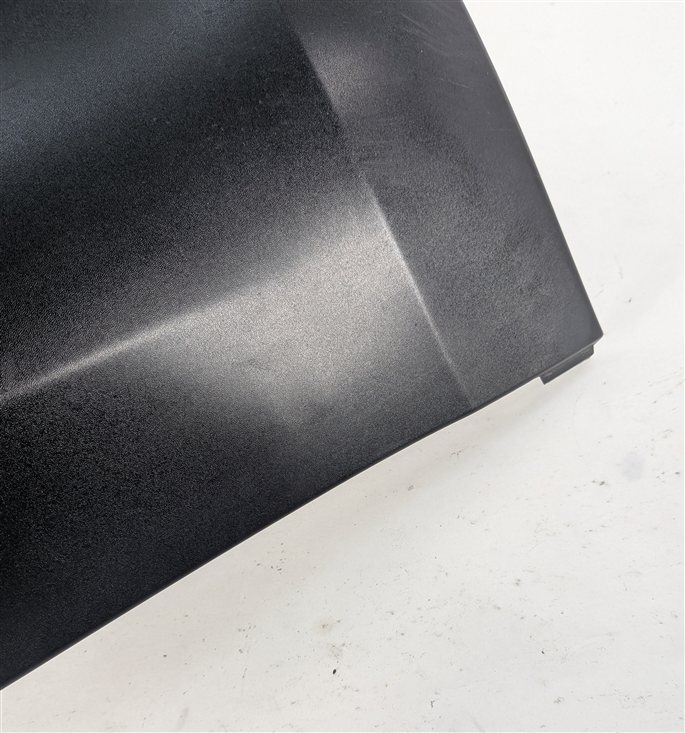 Thumbnail 8: 17-23 LAND ROVER DISCOVERY (L462) REAR RIGHT LOWER DOOR TRIM MOULDING (BLACK)