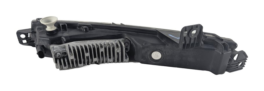 Thumbnail 4: 17-24 E/F/I-PACE ROVER DISCOVERY L462 FRONT LEFT DRIVER LOWER FOGLIGHT LAMP