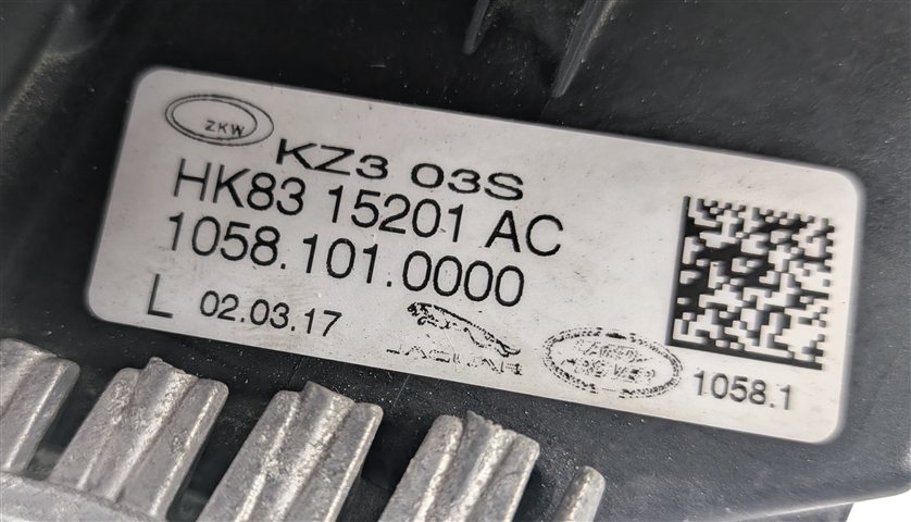 Thumbnail 6: 17-24 E/F/I-PACE ROVER DISCOVERY L462 FRONT LEFT DRIVER LOWER FOGLIGHT LAMP