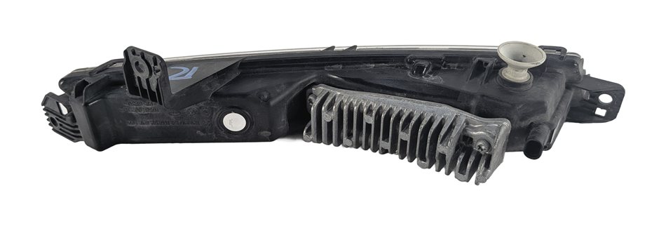 Thumbnail 3: 17-24 E/F/I PACE ROVER DISCOVERY L462 FRONT RIGHT PASSENGER LOWER FOGLIGHT LAMP
