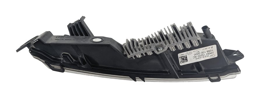 Thumbnail 4: 17-24 E/F/I PACE ROVER DISCOVERY L462 FRONT RIGHT PASSENGER LOWER FOGLIGHT LAMP