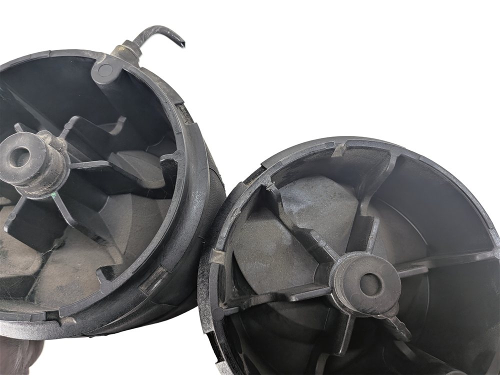 Thumbnail 5: 2017-2021 LAND ROVER DISCOVERY (L462) REAR AIR SUSPENSION SPRING BAG SET/2