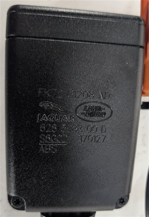 Thumbnail 4: 2017 ROVER DISCOVERY L462 FRONT RIGHT SEATBELT BUCKLE (Black)