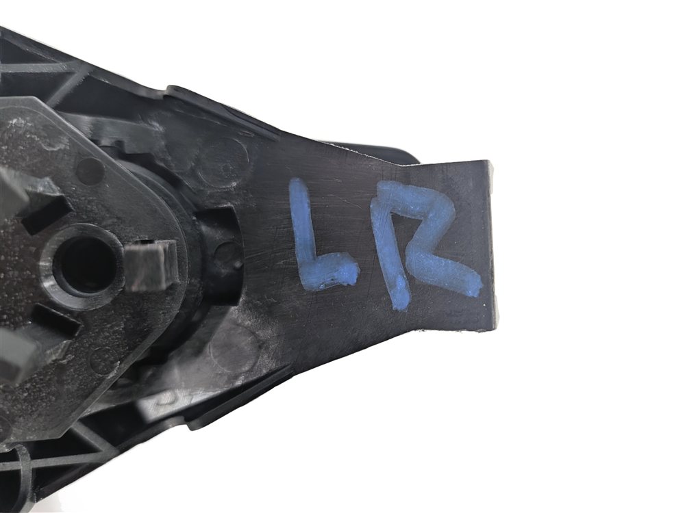 Thumbnail 5: 17-20 LAND ROVER DISCOVERY L462 REAR LEFT PASSIVE DOOR HANDLE (Black)