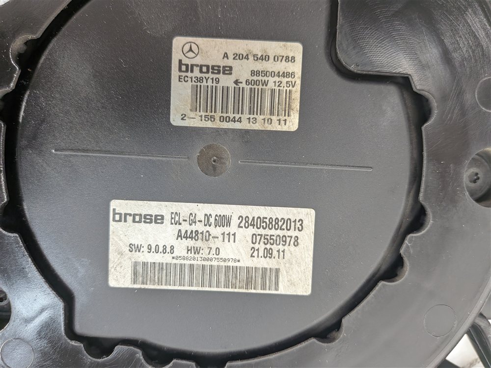 Thumbnail 7: 08-20 MERCEDES C300 E350 GLK350 GLA250 RADIATOR COOLING FAN MOTOR ASSEMBLY 600W
