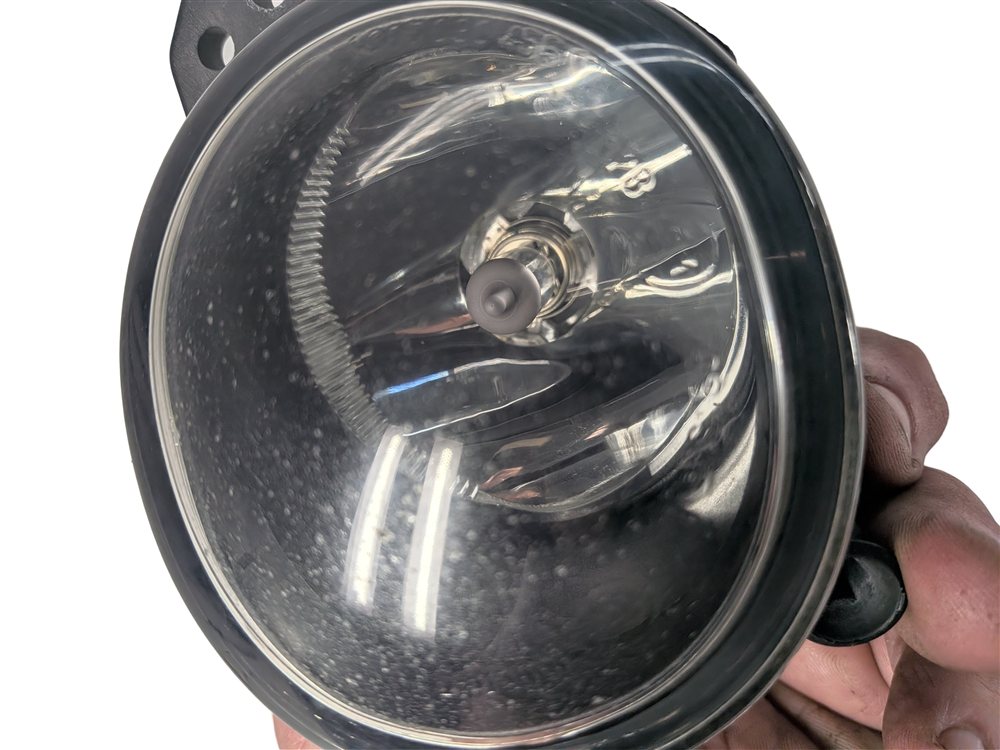 Thumbnail 9: 10-12 MERCEDES GL550 GLK350 (X164 X204) RIGHT FRONT PASSENGER LED FOGLIGHT