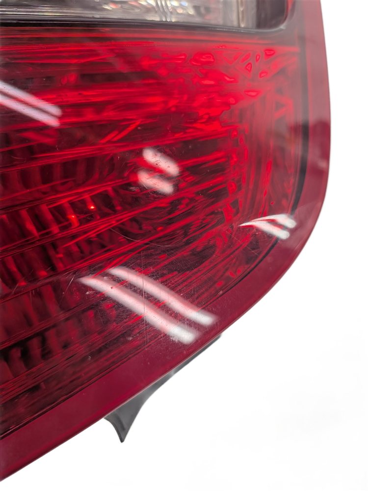 Thumbnail 17: 2010-2012 MERCEDES BENZ GLK350 (X204) RIGHT PASSENGER TAILLIGHT BRAKE LIGHT LAMP