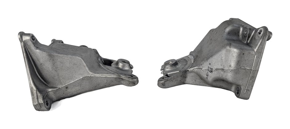 Thumbnail 3: 2012 MERCEDES GLK350 X204 3.5L M272 LEFT/RIGHT ENGINE MOTOR MOUNT BRACKET SET/2