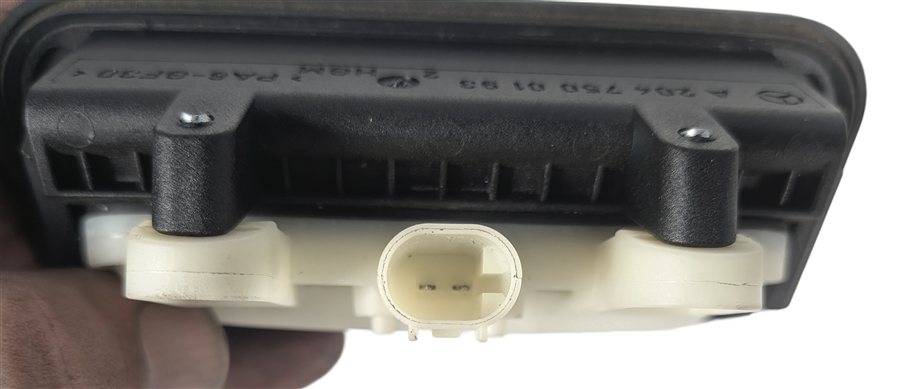 Thumbnail 7: 2012 MERCEDES GLK350 (X204) REAR LIFTGATE TAILGATE RELEASE SWITCH BUTTON