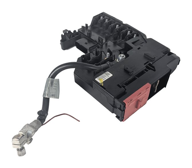 Thumbnail 2: 2012 MERCEDES GLK350 (X204) 3.5L POSITIVE BATTERY JUNCTION FUSE BOX TERMINAL