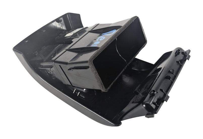 Thumbnail 6: 2012 MERCEDES GLK350 (X204) REAR CENTER CONSOLE HEAT AIR AC VENT (Black)