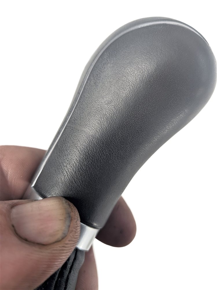 Thumbnail 10: 2012 MERCEDES GLK350 (X204) AUTOMATIC GEAR SHIFT KNOB w/ BOOT LEATHER