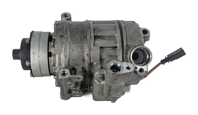 Thumbnail 5: 2007-2010 VW TOUAREG AUDI A8 Q7 R8 (D3 4L) 4.2L ENGINE A/C COMPRESSOR PUMP