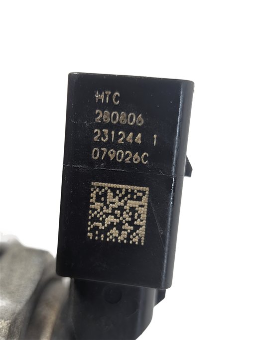 Thumbnail 6: 07-11 AUDI TOUAREG A6 A8 Q7 S4 S5 (B7 C6 D3 4L 8K 8T) RIGHT 4.2L HPFP FUEL PUMP