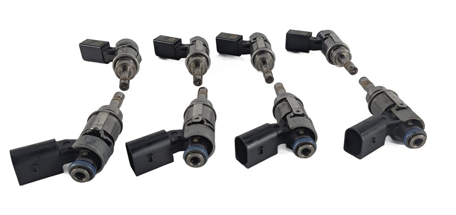 Thumbnail 4: 07-13 AUDI A6 A8 Q7 S5 R8 (B8 8K 8T 4S) 4.2L 5.2L TFSI ENGINE FUEL INJECTOR SET8