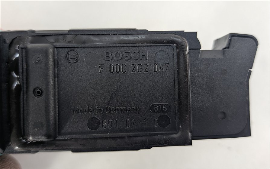 Thumbnail 5: 00-11 VW JETTA GOLF GTI BEETLE TOUAREG AUDI Q7 MASS AIR FLOW MAF SENSOR METER
